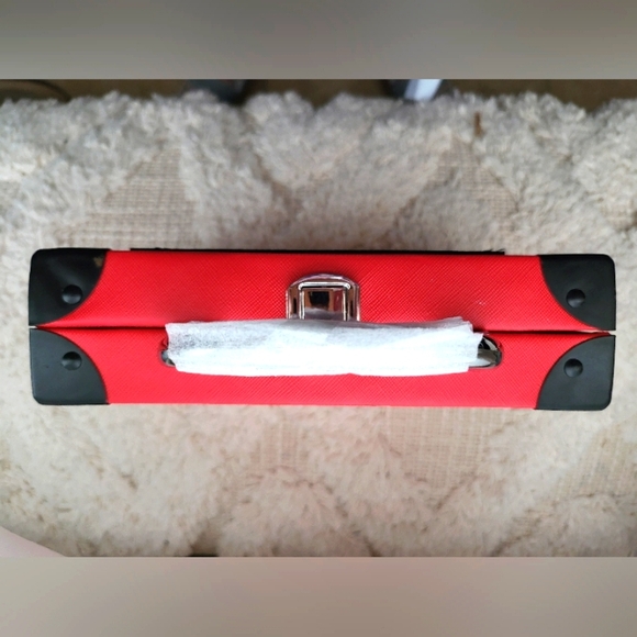 Radio/Boombox Reto Design Crossbody Bag NWT - Picture 3 of 6